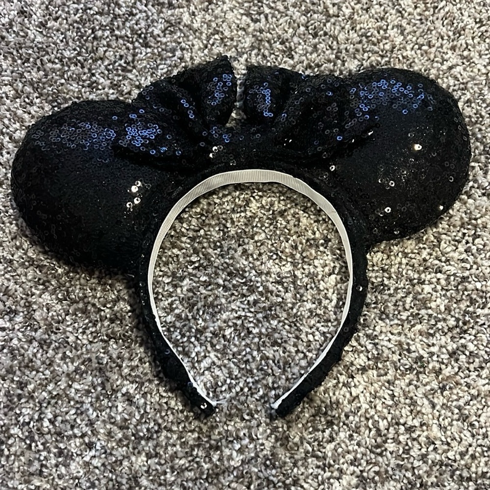 Minnie Mouse Ears